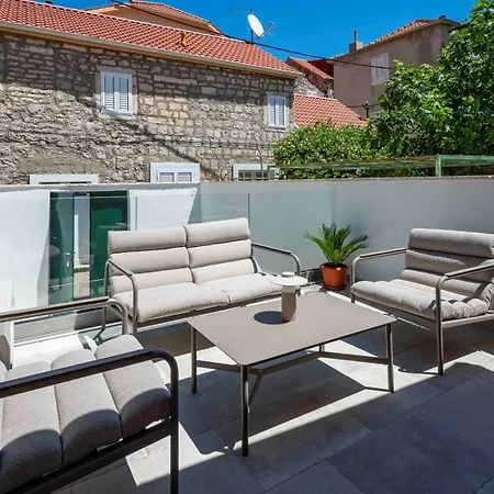 Dolce Apartment